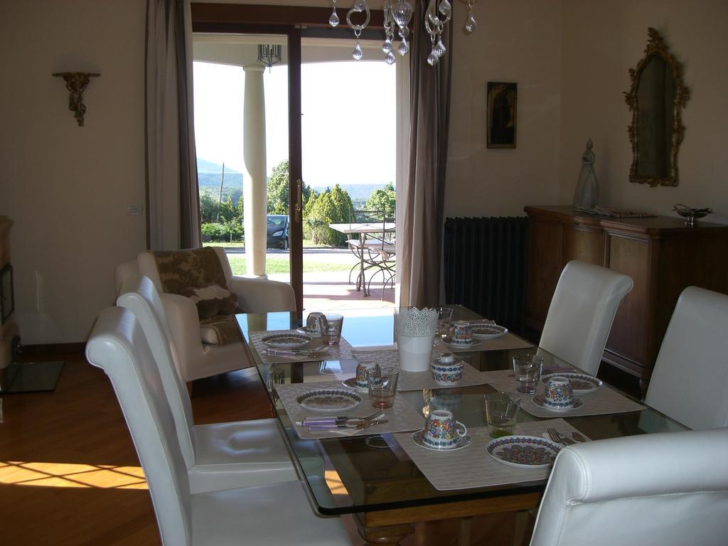 B&B Serena Prato Exteriör bild