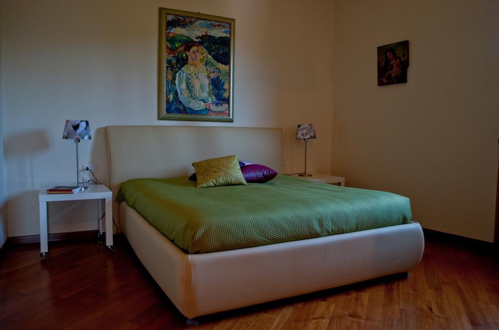 B&B Serena Prato Rum bild
