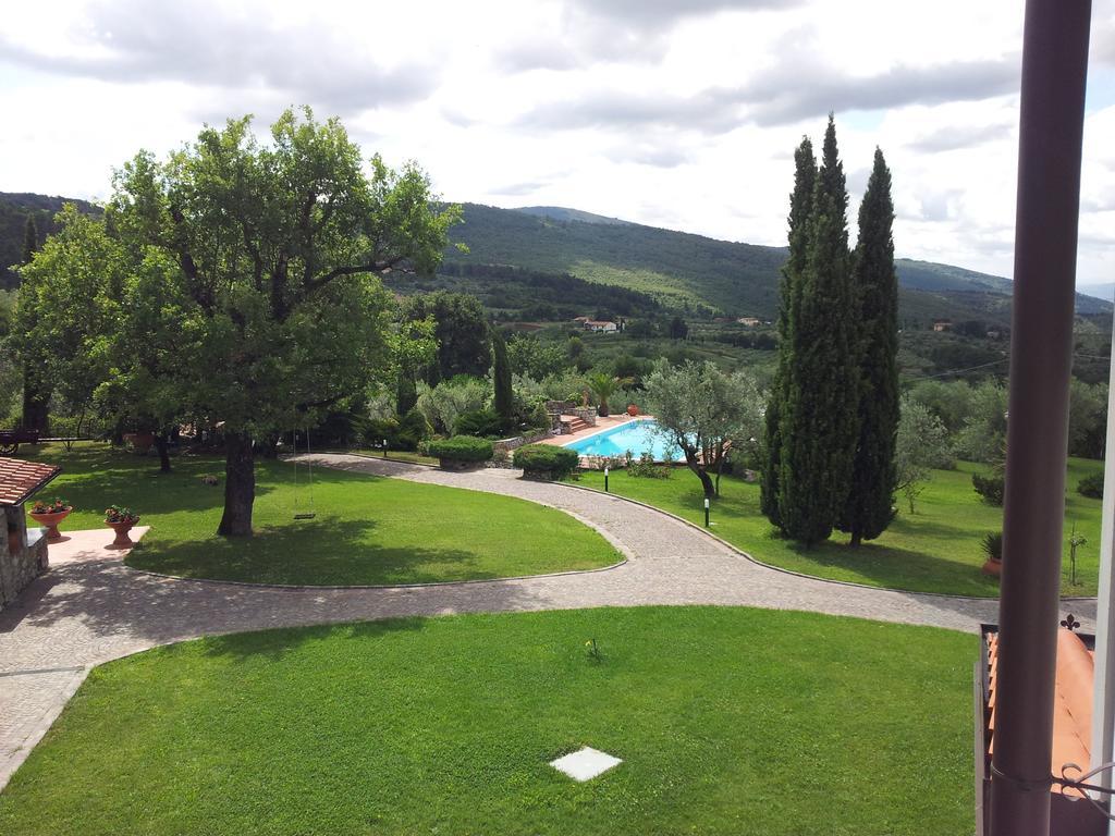 B&B Serena Prato Exteriör bild