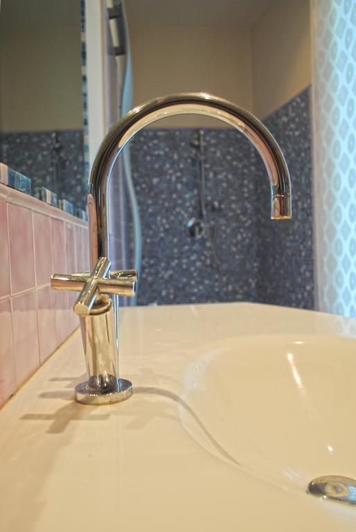 B&B Serena Prato Exteriör bild